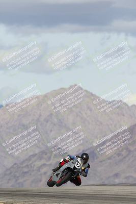 media/Nov-16-2025-Race Pace (Sun) [[8c5fa54630]]/Verified Riders/5-Turn 9 (1135am)/